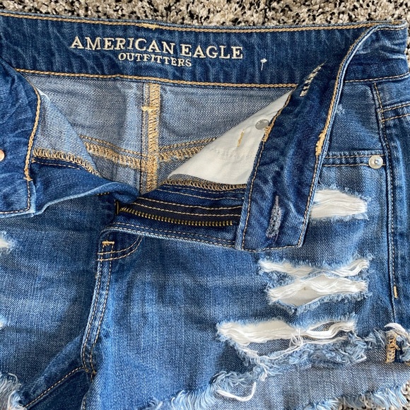 Blue, distressed size 0 American Eagle shorts - Picture 2 of 3